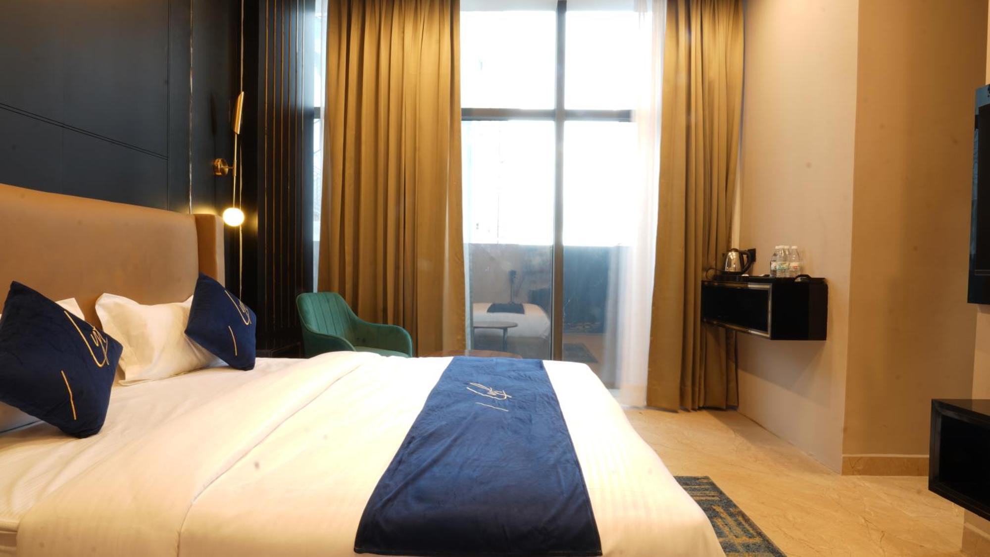 Aquila Grand Suites - Noida Sector 136 Luaran gambar